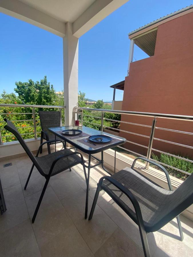 Phil'S Apartments Лефкада Экстерьер фото